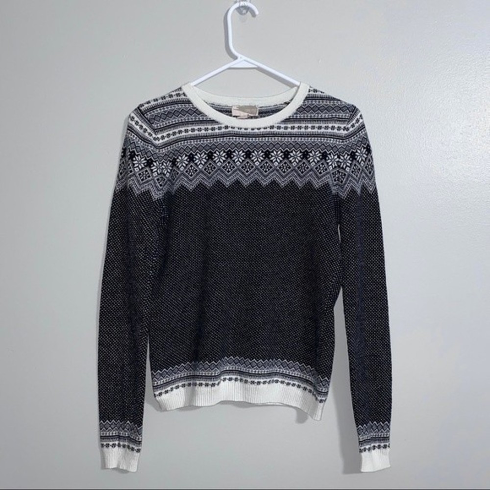 Forever 21 Women’s size XS crew neck gray white sweater 221B1